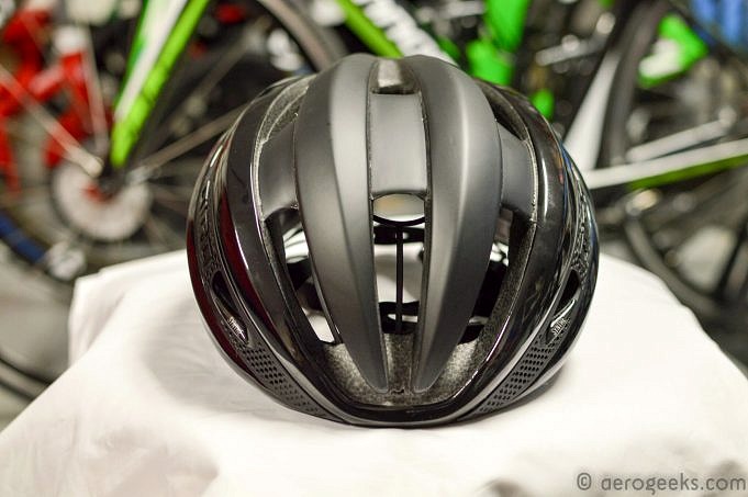 Test Giro Synthe MIPS Helm